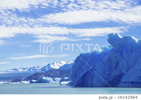 パタゴニア地方のウプサラ氷河 10142964