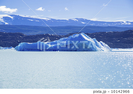 パタゴニア地方のウプサラ氷河 10142966