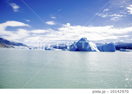 パタゴニア地方のウプサラ氷河 10142970