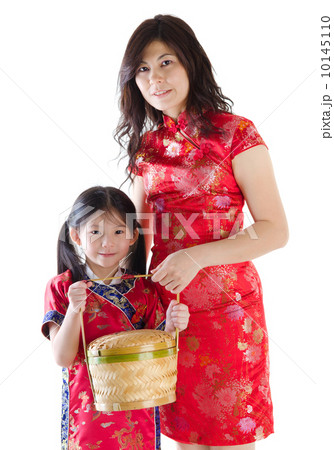 Oriental family Oriental family 10145110