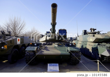 ７４式戦車　（ 二代目の主力戦車 ）　ナナヨン　陸上自衛隊広報センター （ りっくんランド ） 10145586