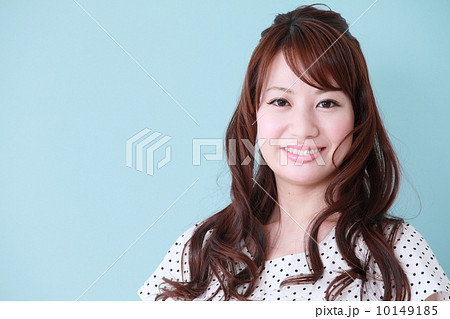 若い女性 若い女性 10149185