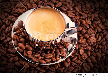 cup of Coffee with beans 10149385