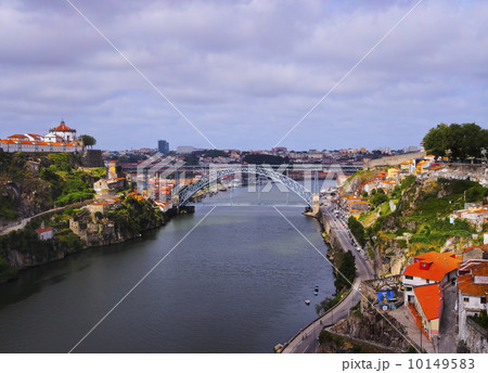 Douro River in Porto Douro River in Porto 10149583
