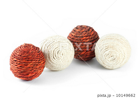 Four clews for knitting 10149662