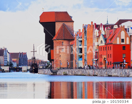 Old Port Crane in Gdansk, Poland 10150334