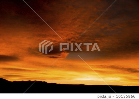 ウマワカ渓谷の夕暮れ ウマワカ渓谷の夕暮れ 10155966