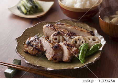 鶏肉の塩麹漬け焼き 10156750