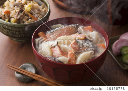 鮭の粕汁 10156778