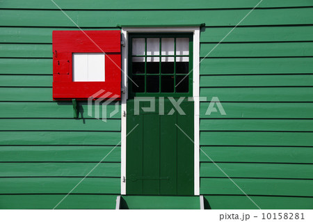 Traditional Dutch windmills with canal close the Amsterdam, Holland Traditional Dutch windmills with canal close the Amsterdam, Holland 10158281