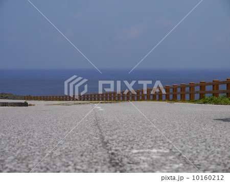 与那国島 周遊道路(Dr.コトーエンディング撮影地) 与那国島 周遊道路(Dr.コトーエンディング撮影地) 10160212