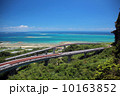 ニライカナイ橋と沖縄の青い海 ニライカナイ橋と沖縄の青い海 10163852
