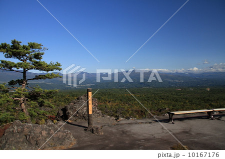 群馬県鬼押し出しの風景 10167176