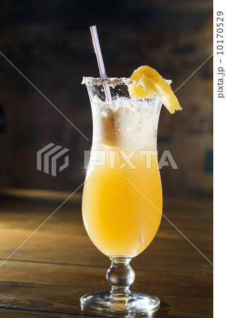 cocktail in the bar 10170529