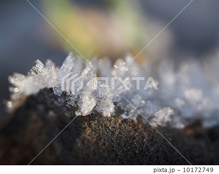 ice crystals 10172749