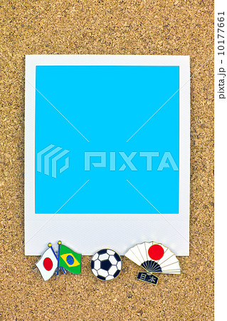 ポラロイド　サッカー　国旗のピン　ブラジル　日本 10177661