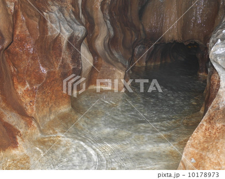 千仏鍾乳洞 地獄の門 千仏鍾乳洞 地獄の門 10178973