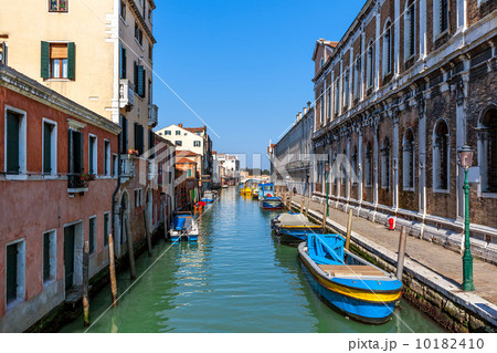 Typical cityscape of Venice, Italy. Typical cityscape of Venice, Italy. 10182410