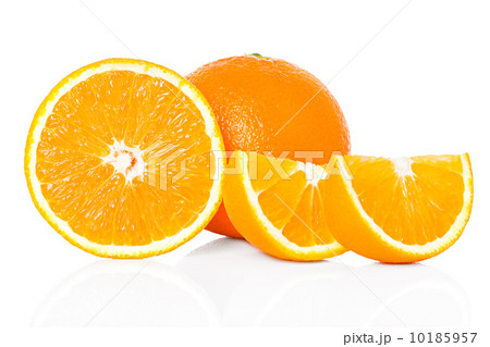 Orange fruit and his slices isolated 10185957
