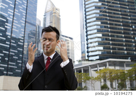 Asian businessman in despair 10194275