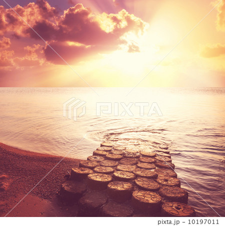 Beach 10197011