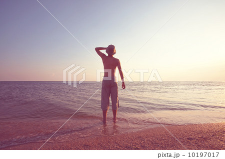 Boy on the beach 10197017