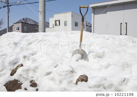 雪割り作業 雪割り作業 10221198