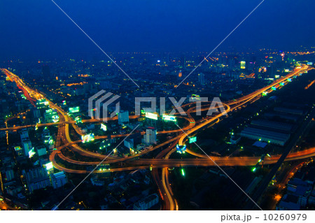 Highway Traffic Highway Traffic 10260979