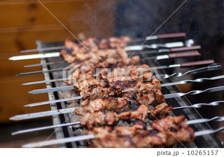 Meat, grilled over charcoal 10265157