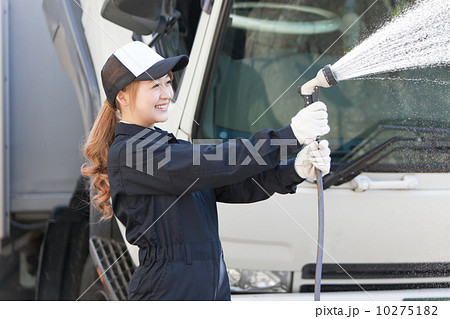 洗車　女性　トラック 10275182