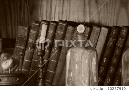 歴史の跡 10277910