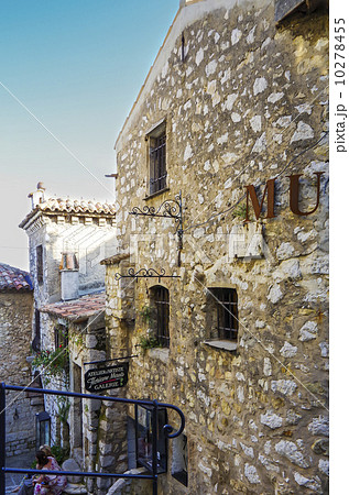 フランス、プロヴァンス地方エズの風景 10278455