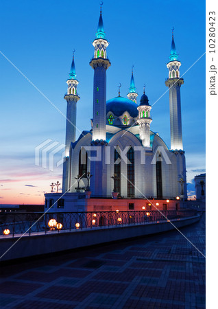 Kul Sharif mosque in Kazan Kremlin at night. Russia. 10280423