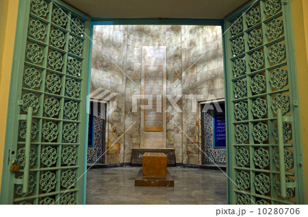 シーラーズのサアディー廟 10280706