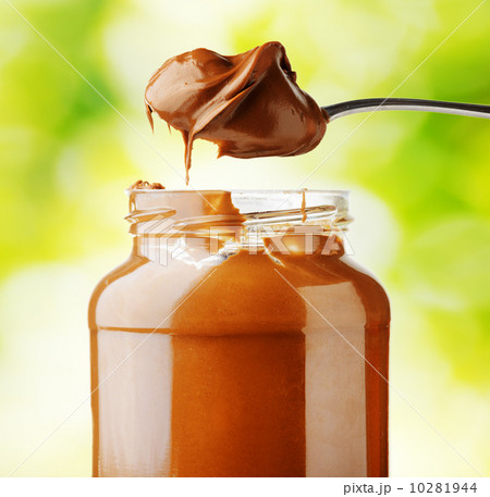 A jar of hazelnut chocolate spread. 10281944