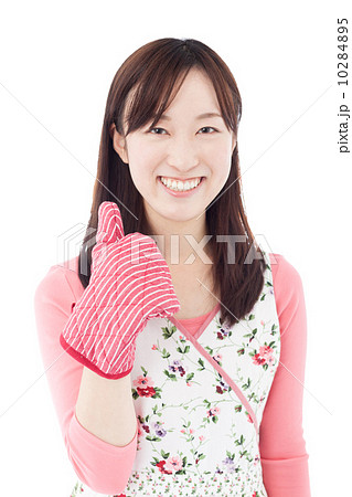 料理をする女性 料理をする女性 10284895