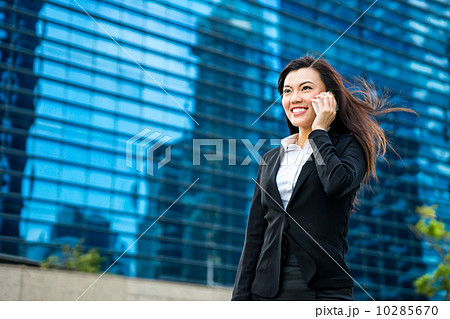 Businesswoman with phone 10285670