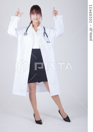 女医 10289431
