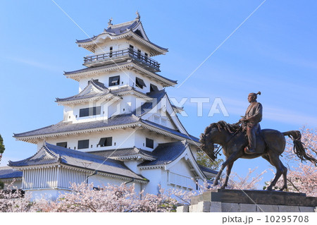 春の今治城 10295708