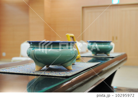 焼香 焼香 10295972