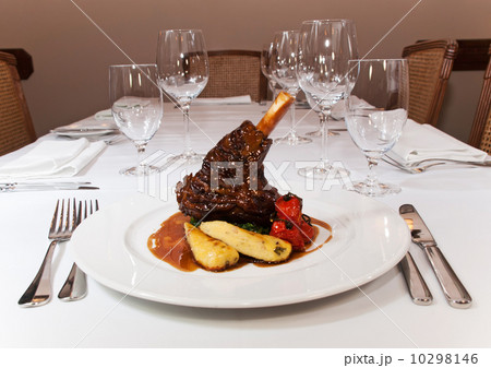 Lamb knuckle 10298146