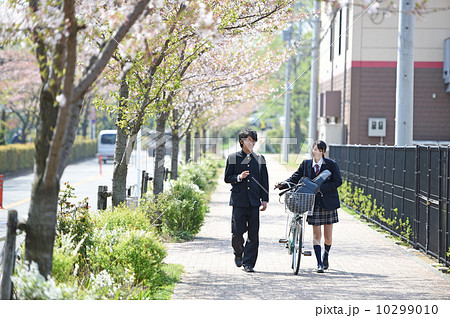 高校生のカップル 高校生のカップル 10299010