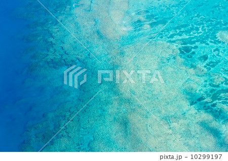 サンゴ礁　ラグーン 10299197