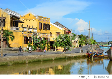 ベトナム ホイアンの風景 10306878