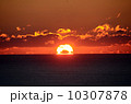 海からの日の出 10307878