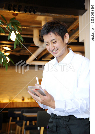 男性サービスマン・飲食店 10309364