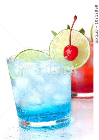 Two cocktails with lime slice and maraschino 10313999