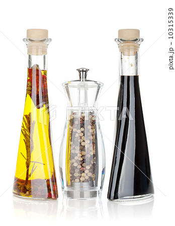 Olive oil, pepper shaker and vinegar 10315339