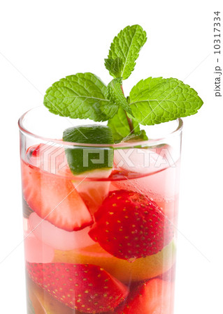 Cocktail collection: Strawberry mojito with mint Cocktail collection: Strawberry mojito with mint 10317334