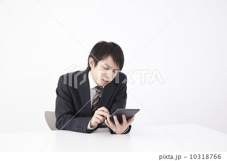 若いビジネスマン 若いビジネスマン 10318766